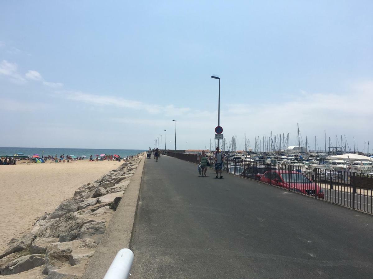 Club Nautic Leilighet Cambrils Eksteriør bilde
